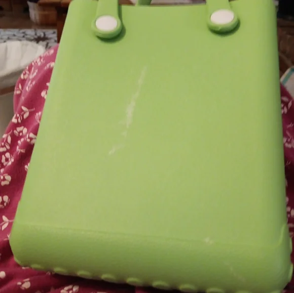 Chic Green Mini Bag - Picture 5 of 7